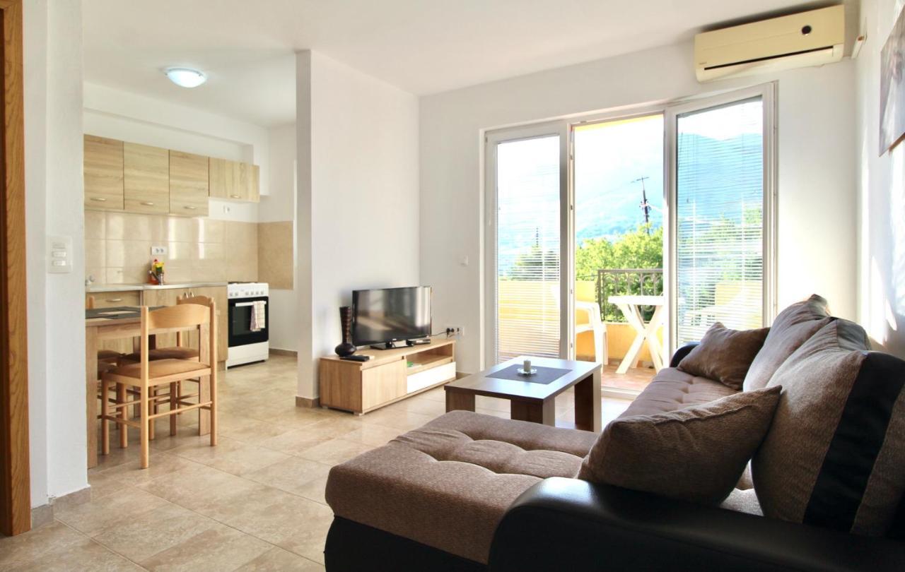 Apartments Cejovic Bar Luaran gambar