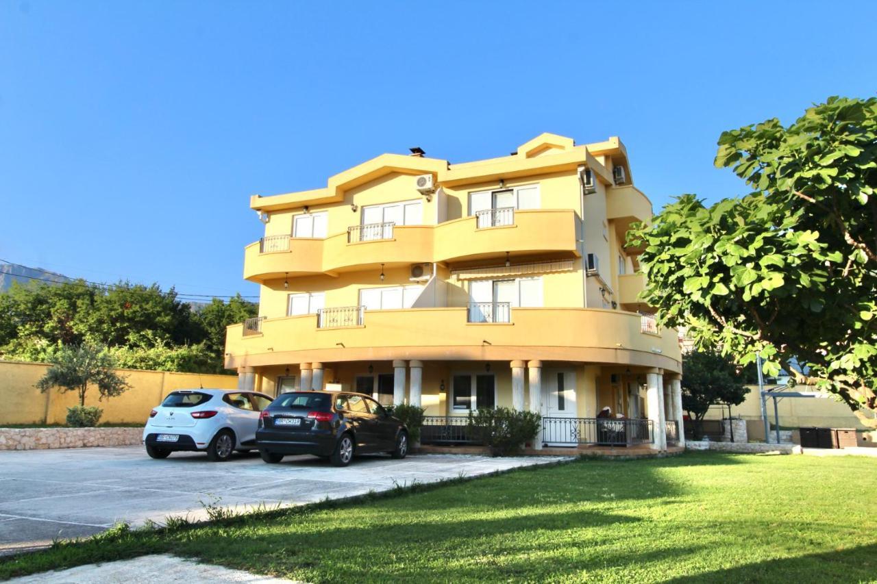 Apartments Cejovic Bar Luaran gambar