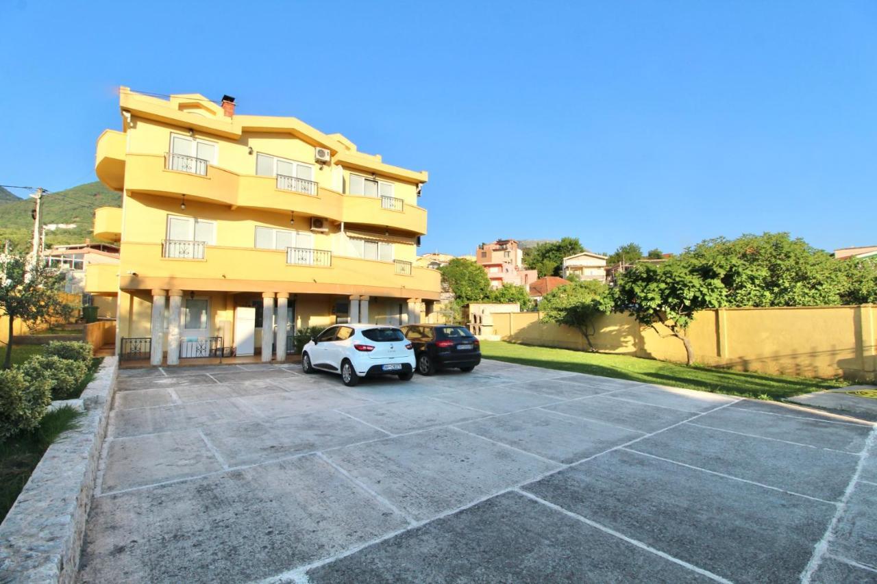 Apartments Cejovic Bar Luaran gambar