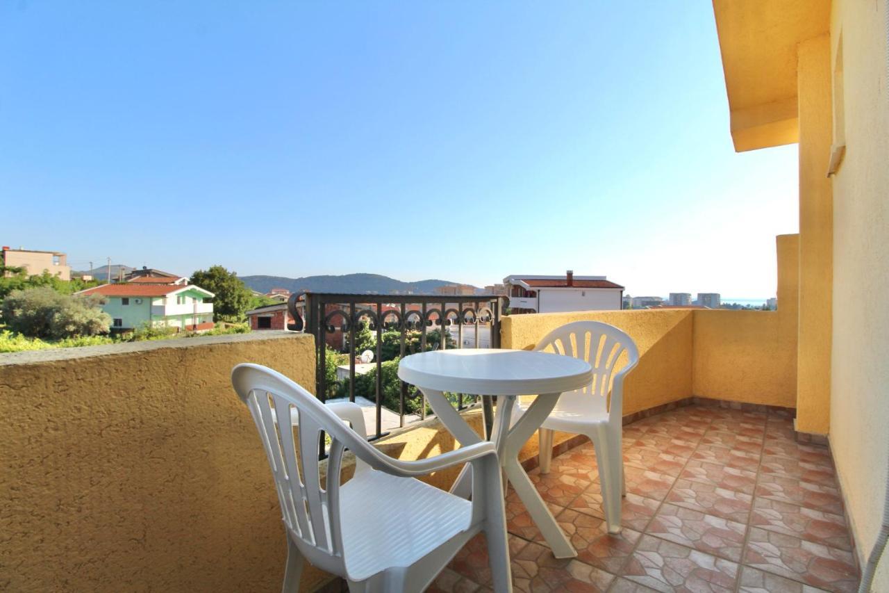 Apartments Cejovic Bar Luaran gambar