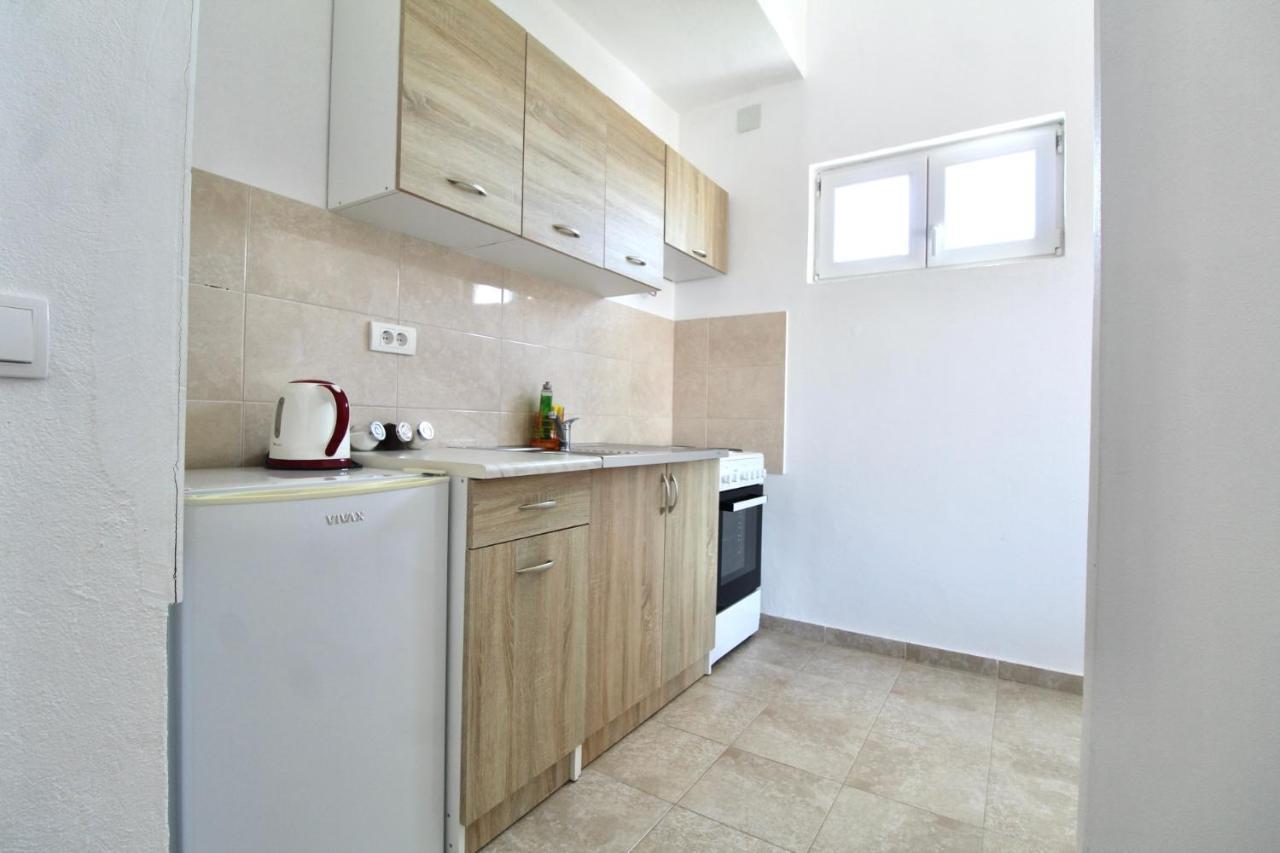 Apartments Cejovic Bar Luaran gambar