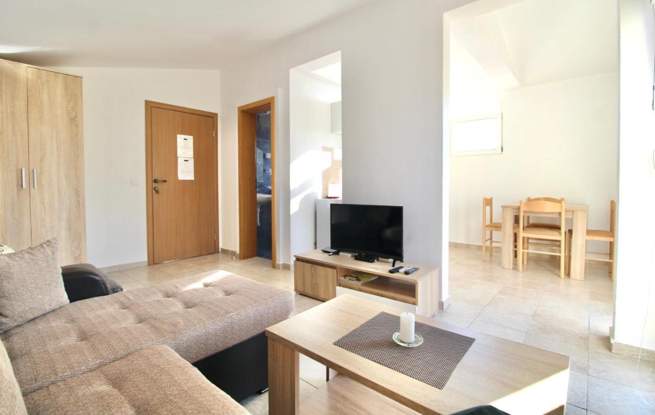 Apartments Cejovic Bar Luaran gambar