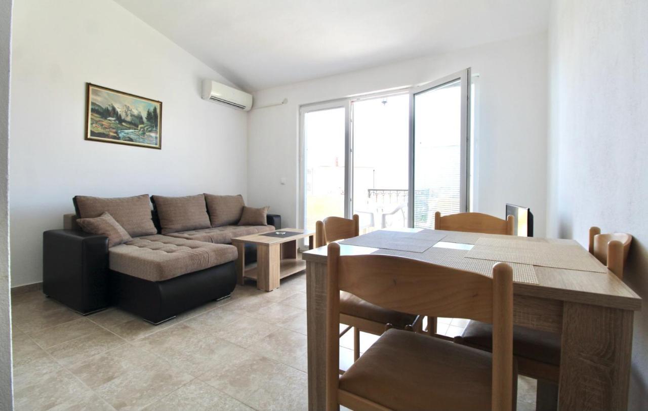 Apartments Cejovic Bar Luaran gambar