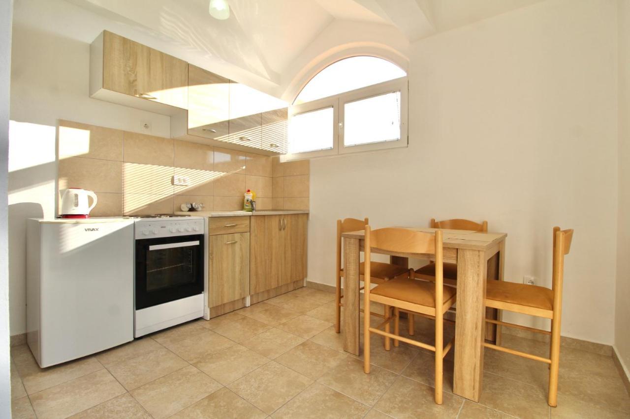 Apartments Cejovic Bar Luaran gambar